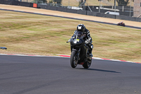 brands-hatch-photographs;brands-no-limits-trackday;cadwell-trackday-photographs;enduro-digital-images;event-digital-images;eventdigitalimages;no-limits-trackdays;peter-wileman-photography;racing-digital-images;trackday-digital-images;trackday-photos